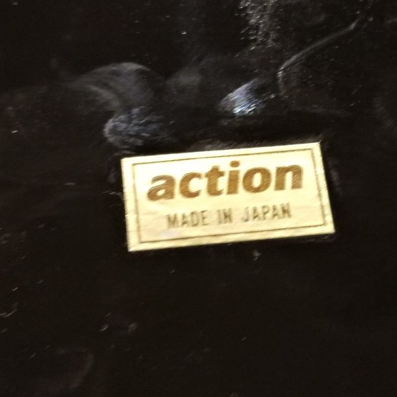 Ornate Vintage covered Dish Made In Japan, a wonderful piece - Picture 3 of 6